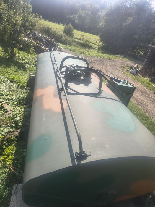 Dystrybutor beczka paliwa 5000l z wojska NOWA