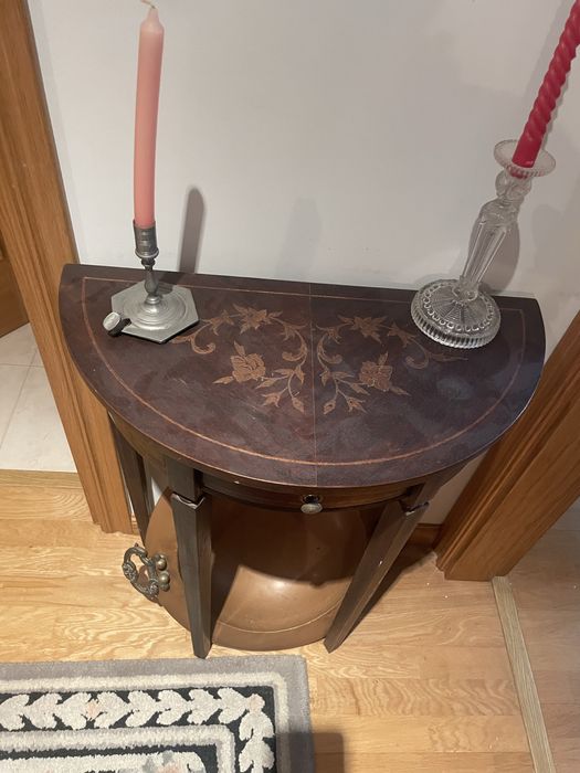 Mesa de Madeira em Meia Lua