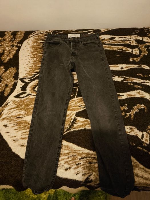 Calças skinny pretas