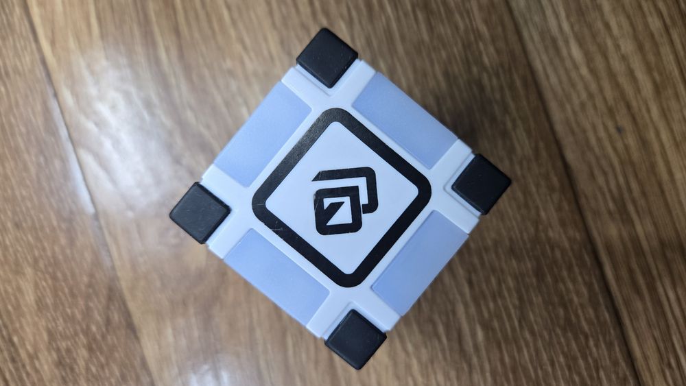 сменный кубик #2 для робота Cozmo Anki