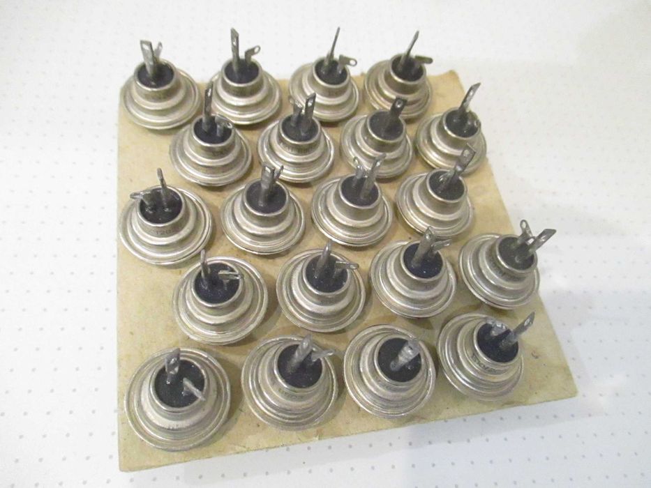 Транзистор КТ805а, КТ802а, КТ809а, ГТ806А КП905Б: 60 грн. - Аксессуары ...