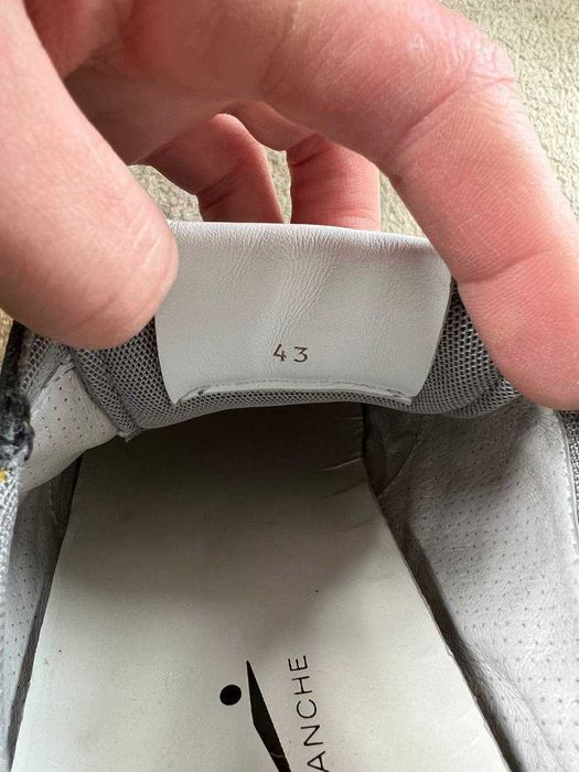 Шкіряні кросівки Voile Blanche