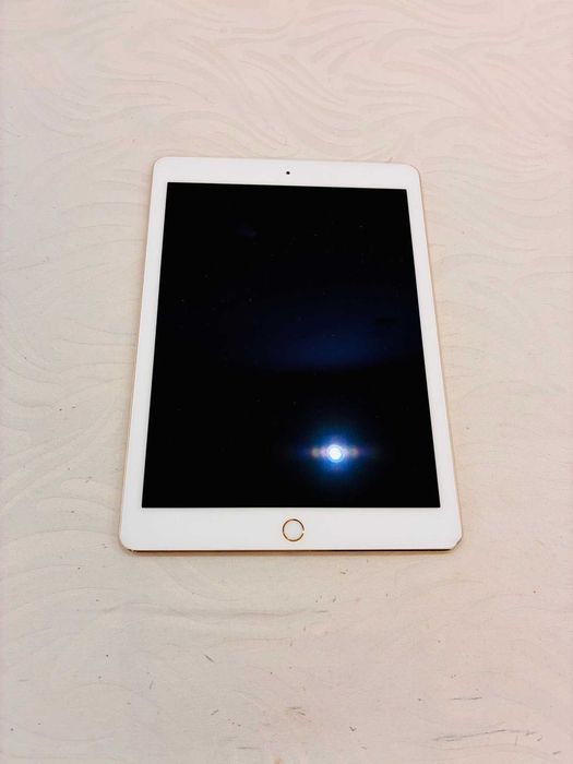 Apple iPad Air 2 (A1567) – 32 GB – Wi-Fi + Cellular (4G)
