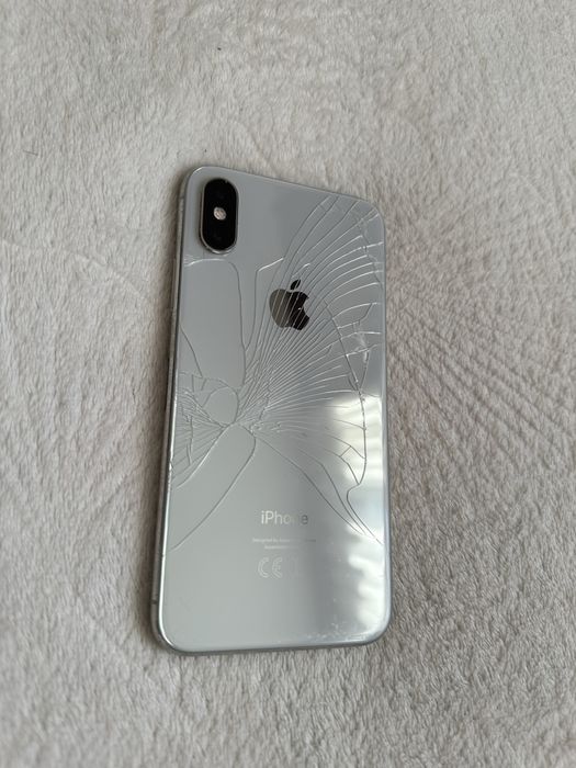 Iphone Xs- uszkodzony