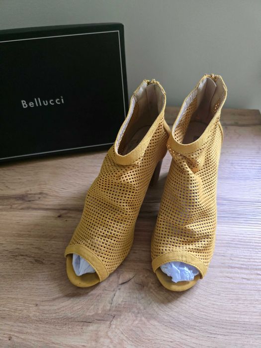 Buty na koturnie | Buty z siateczki | Botki na lato | CCC | Deichmann
