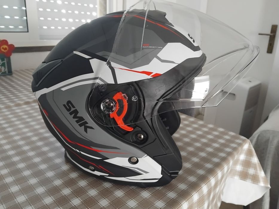 Capacete SMK Novo
