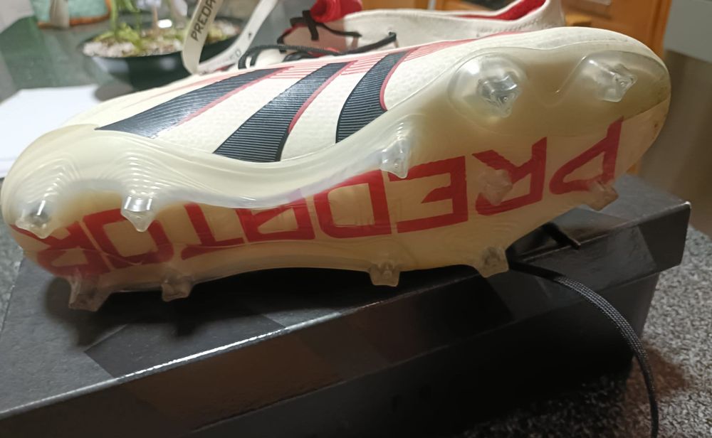 Chuteiras Adidas