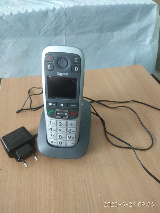 телефон Gigaset  E560H