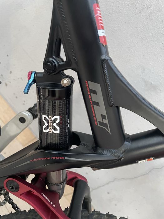 Specialized XC Expert + 2 Pneus Wanda