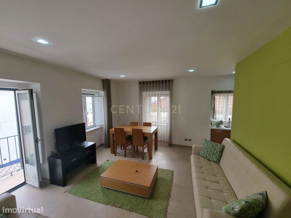 Apartamento - T2 - Arrendamento