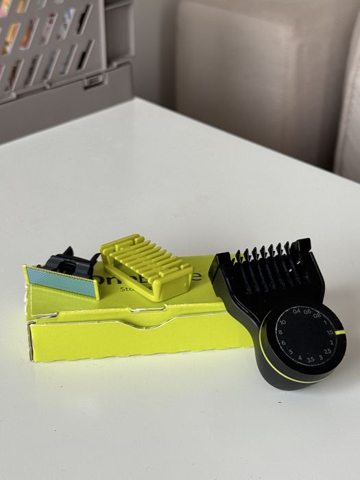 Trymer, maszynka  PHILIPS OneBlade Pro QP6542/15