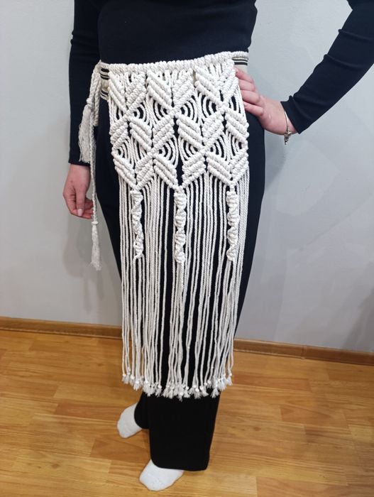 Пояс макраме, припинда