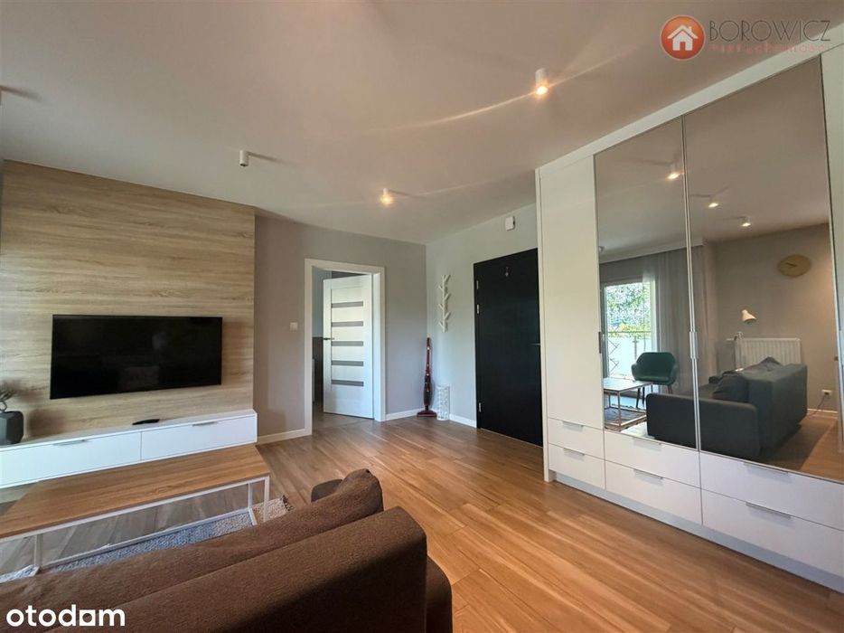 Centrum, ul. Kierowa 7 - apartament z tarasem - Widok 4