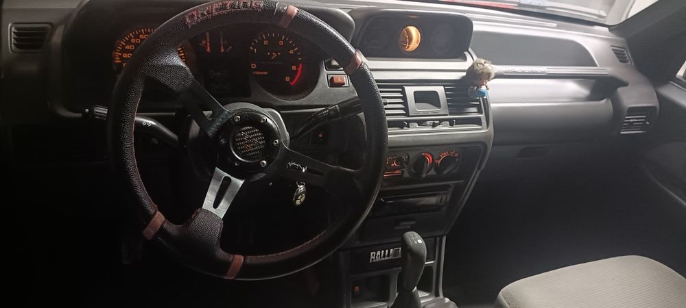 Mitsubichi pagero 2500 turbo diesel intercooler