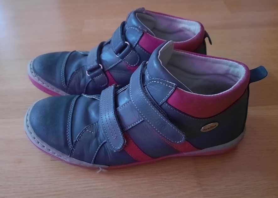 Skórzane półbuty, trzewiki dziewczęce Renbut, r. 37