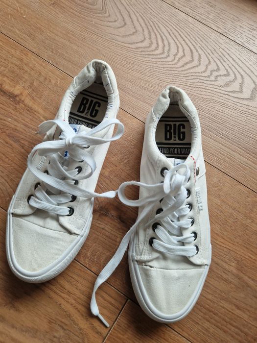 Białe trampki Big Star 38