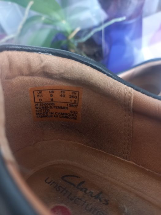 Шкіряні туфлі Clarks р.40