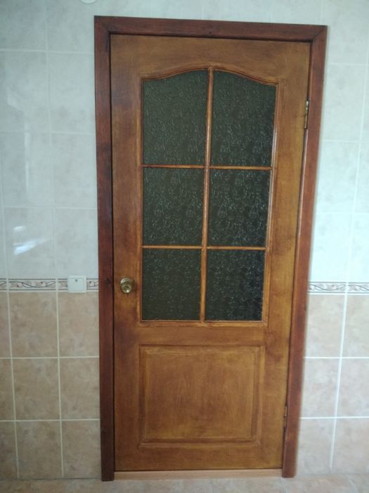Продам двері (без одвірок)