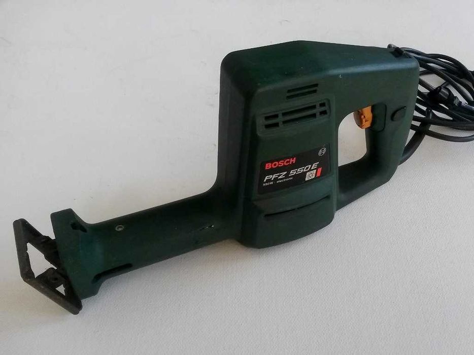 Serra sabre Bosch PFZ550E