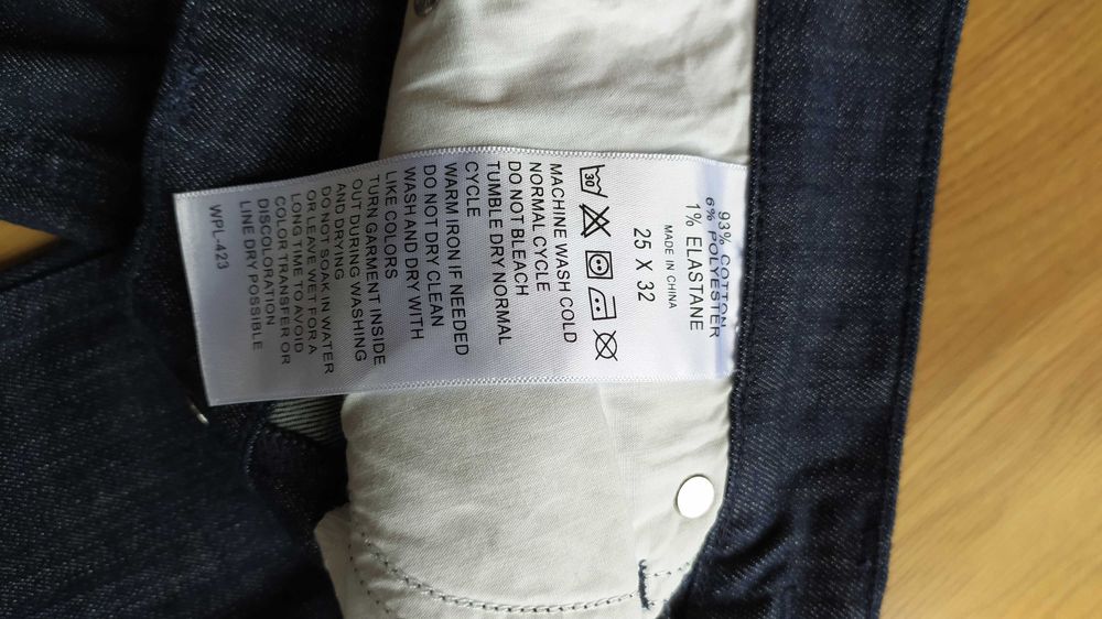 Calças Levis Senhora