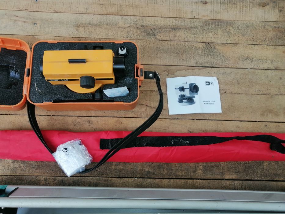 Нівелір, штатив, рейка 5м