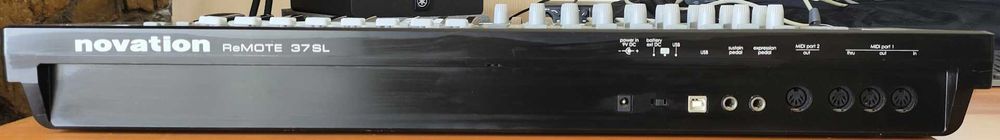 Novation ReMOTE 37 SL - Keyboard (Cubase/Live/Reason/Logic/FL) in Original Box64553167080834124