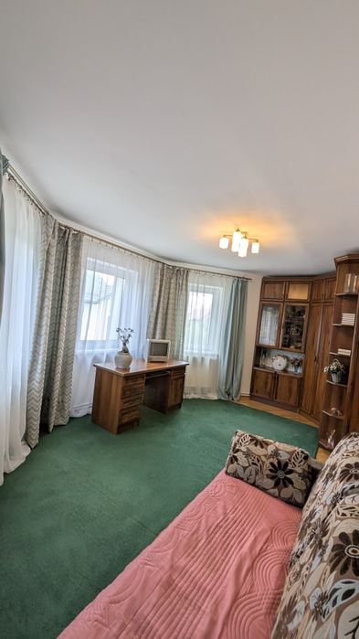 ТЕРМІНОВО!!! Продам будинок до центру 5 хв. їхати. Заїжджай і живи!