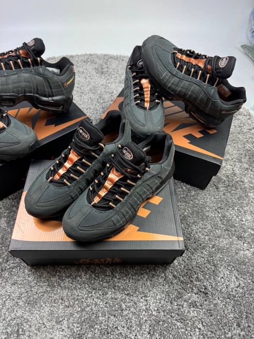 Кросовки Nike Air Max 95xsyna World