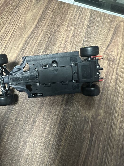 Модель болід Формула-1 Red Bull Racing Honda