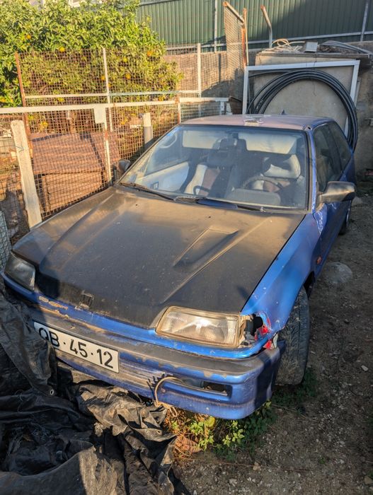 Civic 16i16 para restauro