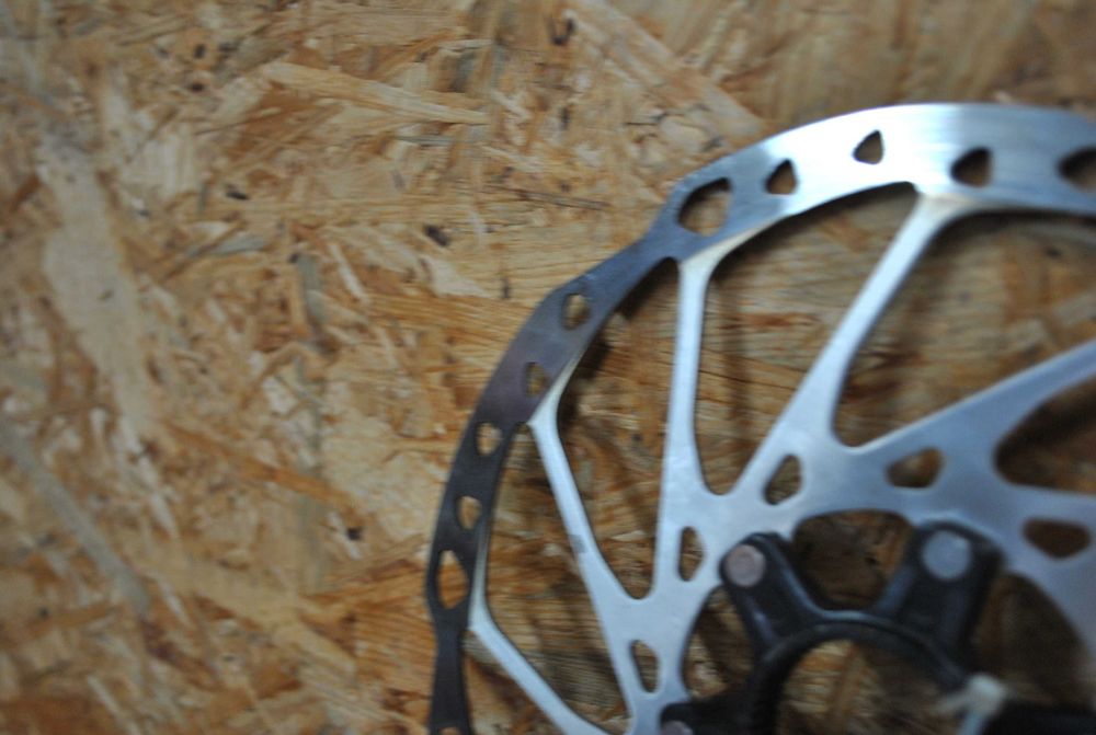 Shimano Deore tarcza hamulcowa SM-RT64 180mm