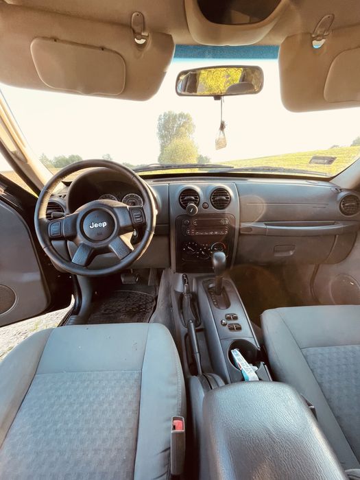 Sprzedam Jeep Liberty