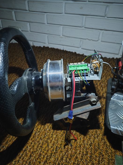 Direct drive база і педалі feel vr