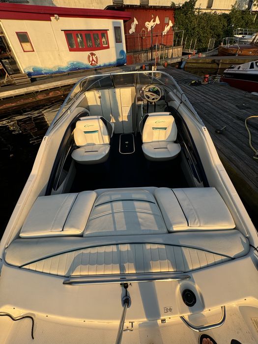 Motorówka Bayliner Capri 2052LS Lódz jak nowa z niemiec
