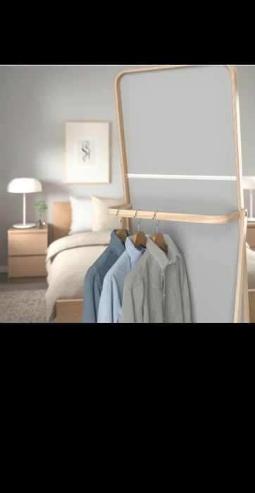Espelho de pé IKORNNES IKEA