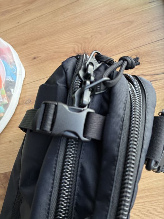 Tasmanian Tiger Shoulder Bag