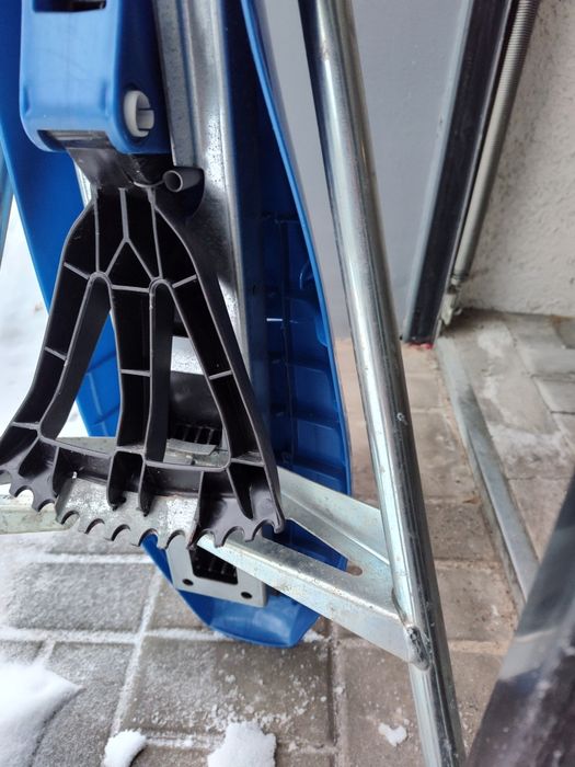 Nartosanki, skuter Hamax SnoXross