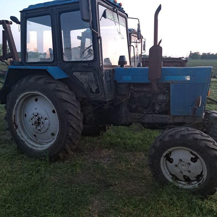 Трактор мтз 82 на ходу