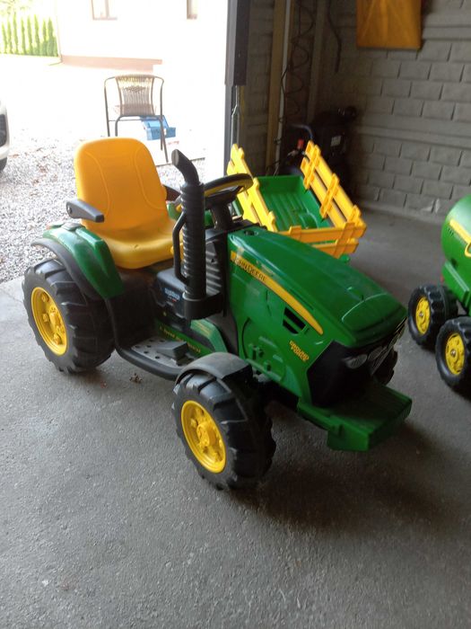 Traktor dla dziecka na akumulator