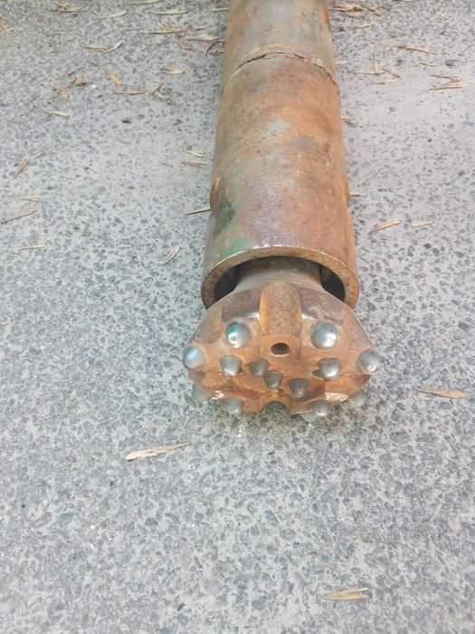 Пневмоударник бв. Буровий інструмент.