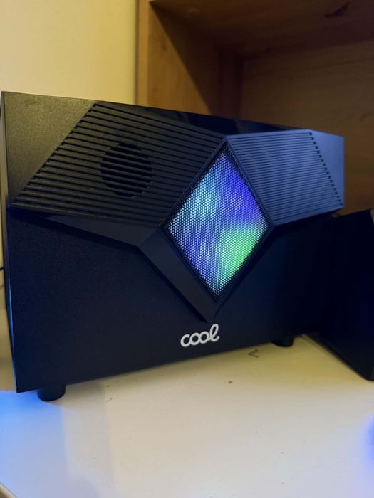 Colunas para PC com led