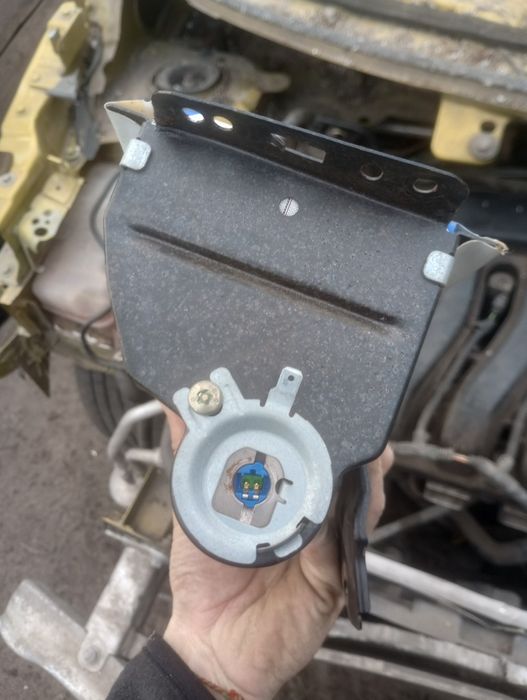 Двигун з рамою Сценік 2 1.6 16V