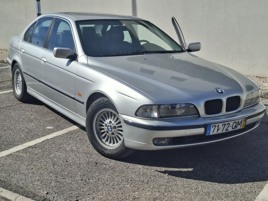 BMW série 528I auto