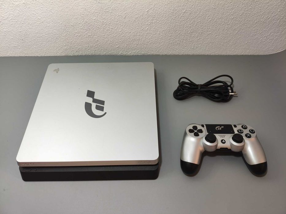 Playstation 4 GT Edição Especial