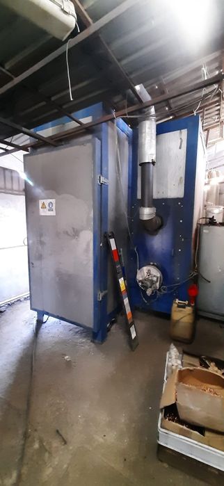 Piec olejowy, malowanie proszkowe  3.3x2x1m