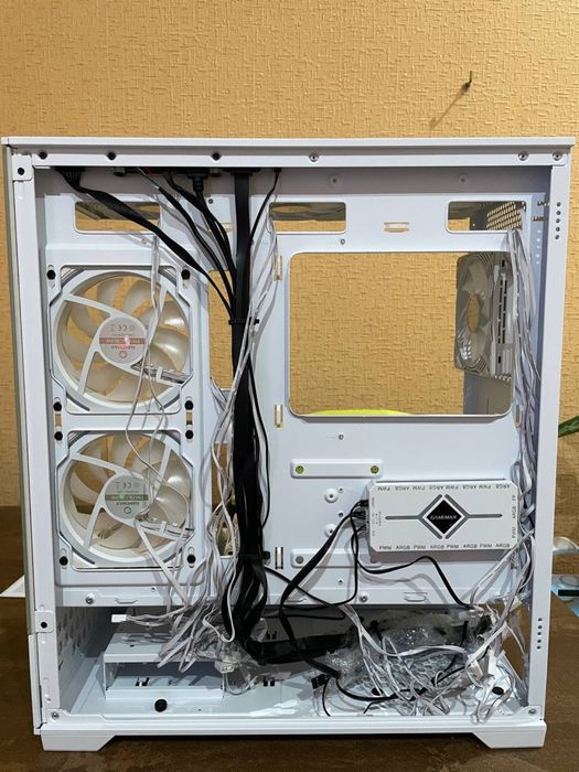 Корпус для пк Gamemax Vista AW White