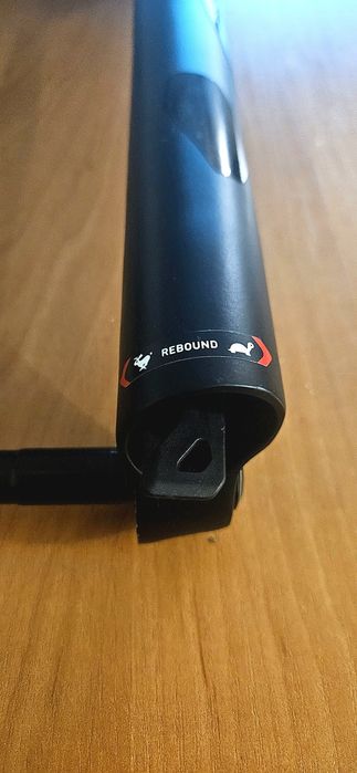 Amortyzator Rock shox Judy gold