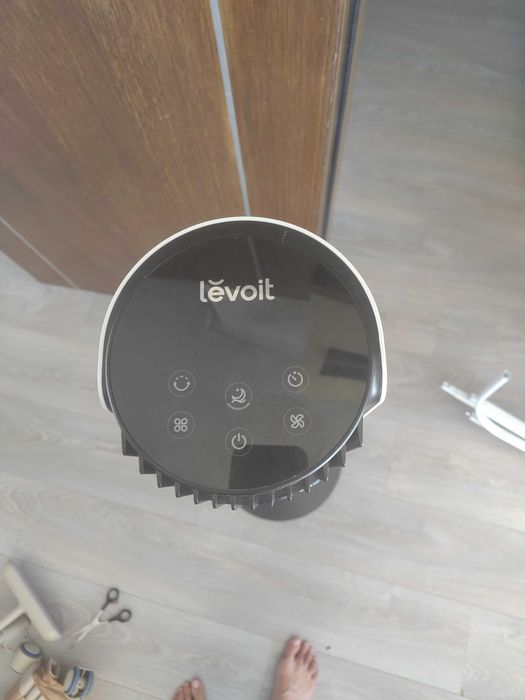 Ventoinha de Coluna Levoit – Como Nova