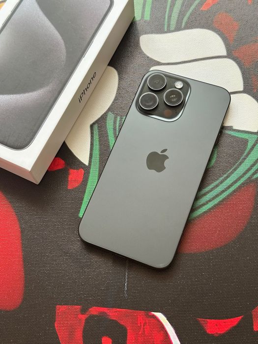 Продам IPhone 15 Pro Max 1 Tb Neverlock