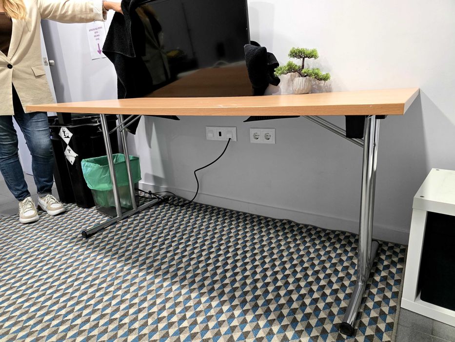 Mesa/Secretária de Trabalho